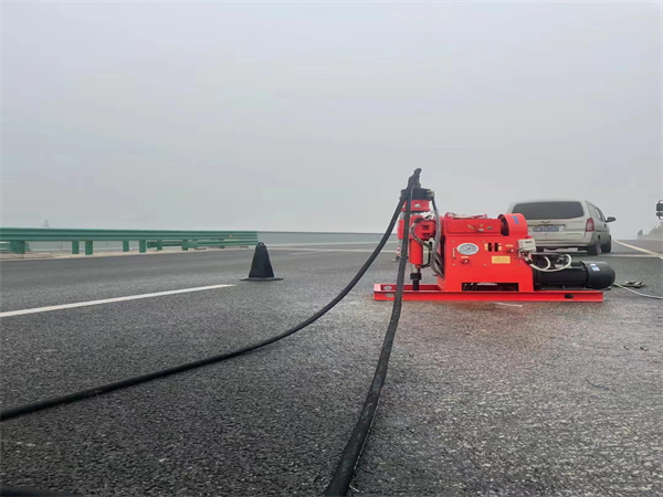 虎门镇马路路基路面开裂下沉注浆加固灌浆